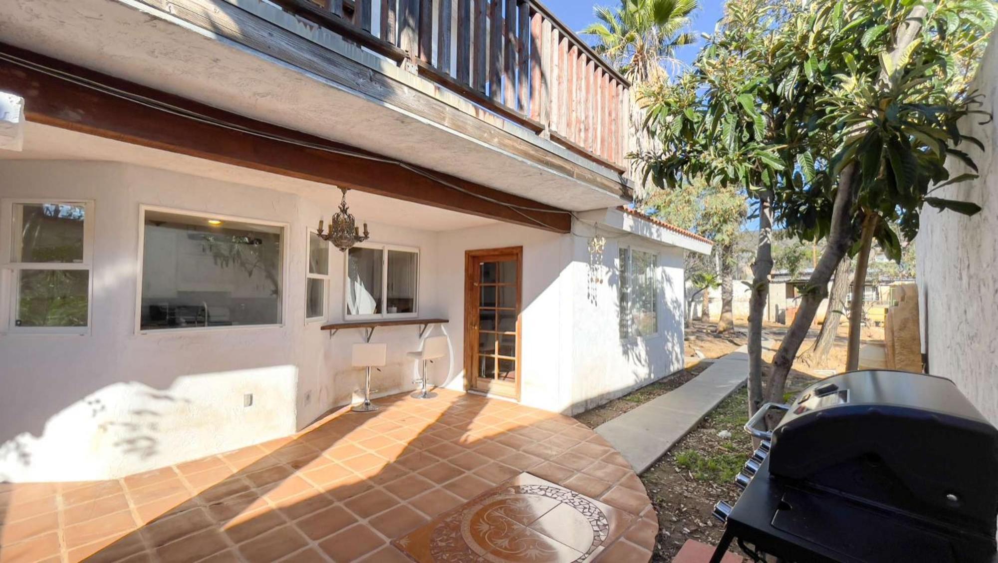 Private Home On 10 Acres - Heated Salt Pool & Jacuzzi, Mountain & City Views, Horseshoes, Basketball, Bbq, Golf Putting, Foosball, Croquet, Bose Stereo, White Cotton Bedding - Hilltop Hacienda, Pool Heat Optional Jamul Екстериор снимка
