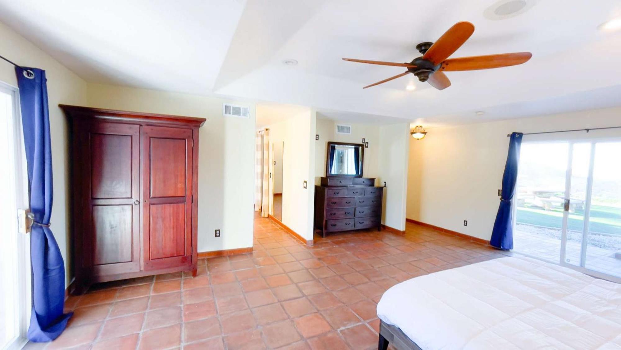 Private Home On 10 Acres - Heated Salt Pool & Jacuzzi, Mountain & City Views, Horseshoes, Basketball, Bbq, Golf Putting, Foosball, Croquet, Bose Stereo, White Cotton Bedding - Hilltop Hacienda, Pool Heat Optional Jamul Екстериор снимка