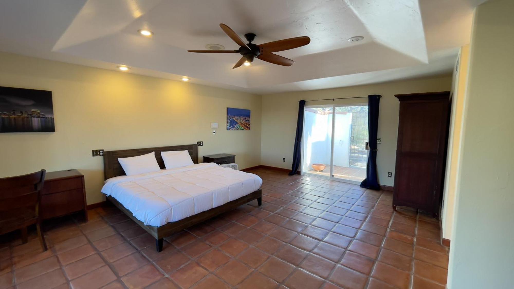 Private Home On 10 Acres - Heated Salt Pool & Jacuzzi, Mountain & City Views, Horseshoes, Basketball, Bbq, Golf Putting, Foosball, Croquet, Bose Stereo, White Cotton Bedding - Hilltop Hacienda, Pool Heat Optional Jamul Екстериор снимка