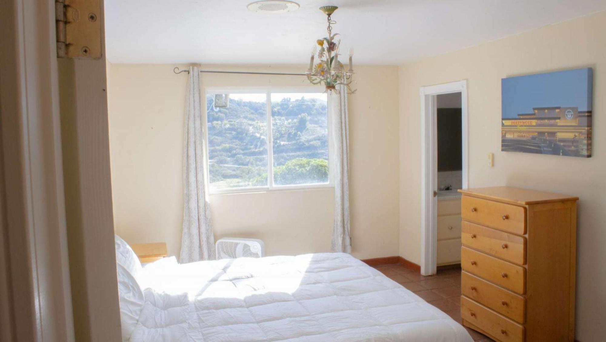 Private Home On 10 Acres - Heated Salt Pool & Jacuzzi, Mountain & City Views, Horseshoes, Basketball, Bbq, Golf Putting, Foosball, Croquet, Bose Stereo, White Cotton Bedding - Hilltop Hacienda, Pool Heat Optional Jamul Екстериор снимка