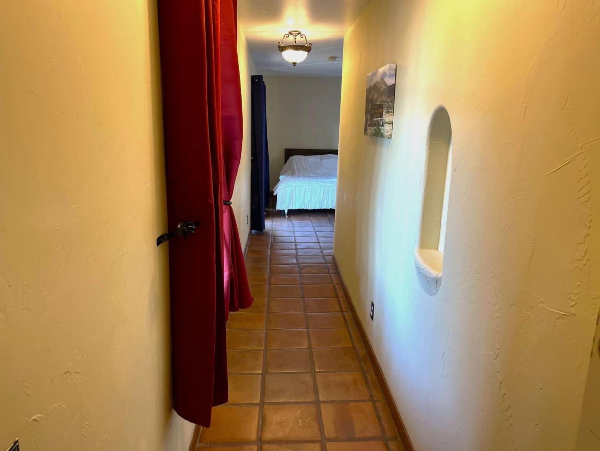 Private Home On 10 Acres - Heated Salt Pool & Jacuzzi, Mountain & City Views, Horseshoes, Basketball, Bbq, Golf Putting, Foosball, Croquet, Bose Stereo, White Cotton Bedding - Hilltop Hacienda, Pool Heat Optional Jamul Екстериор снимка