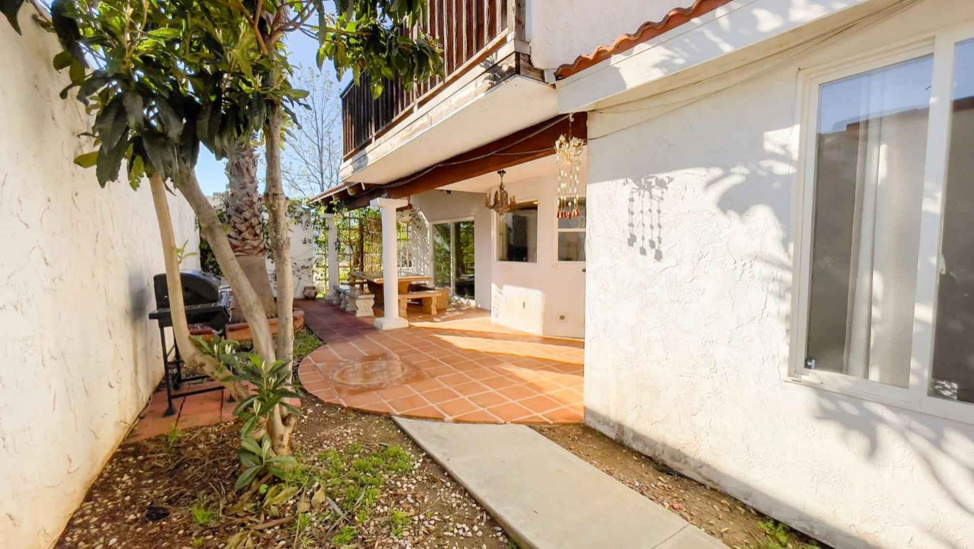 Private Home On 10 Acres - Heated Salt Pool & Jacuzzi, Mountain & City Views, Horseshoes, Basketball, Bbq, Golf Putting, Foosball, Croquet, Bose Stereo, White Cotton Bedding - Hilltop Hacienda, Pool Heat Optional Jamul Екстериор снимка
